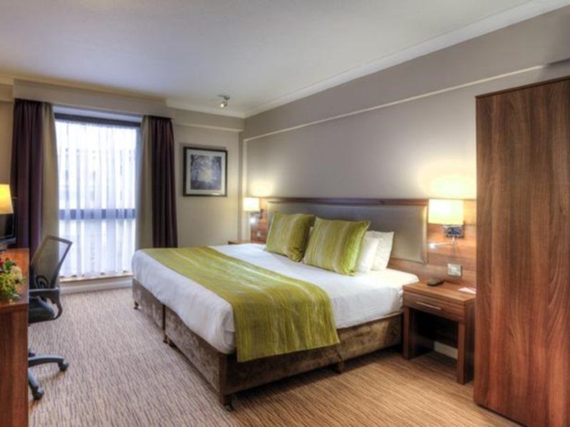 Clarion Croydon Park Hotel Экстерьер фото