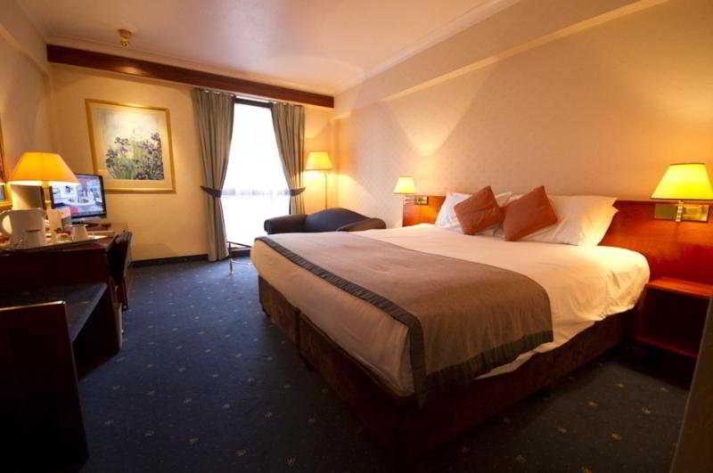 Clarion Croydon Park Hotel Экстерьер фото