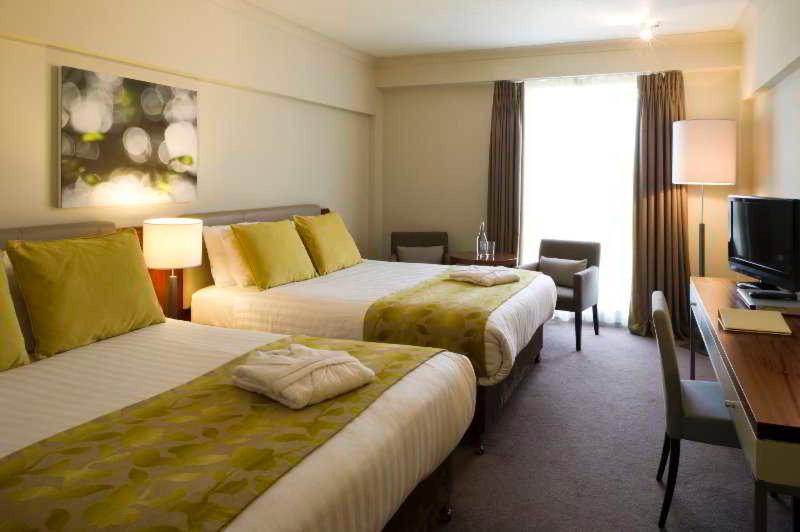 Clarion Croydon Park Hotel Экстерьер фото